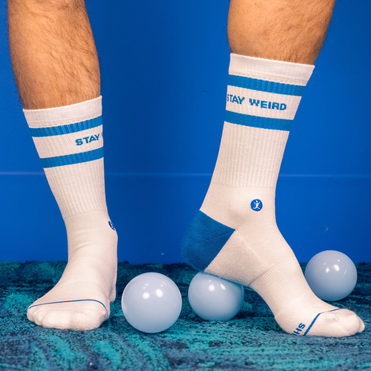 The Cruiser | Blue and White Stripe Heel Hammock™ Crew Socks - Shinesty