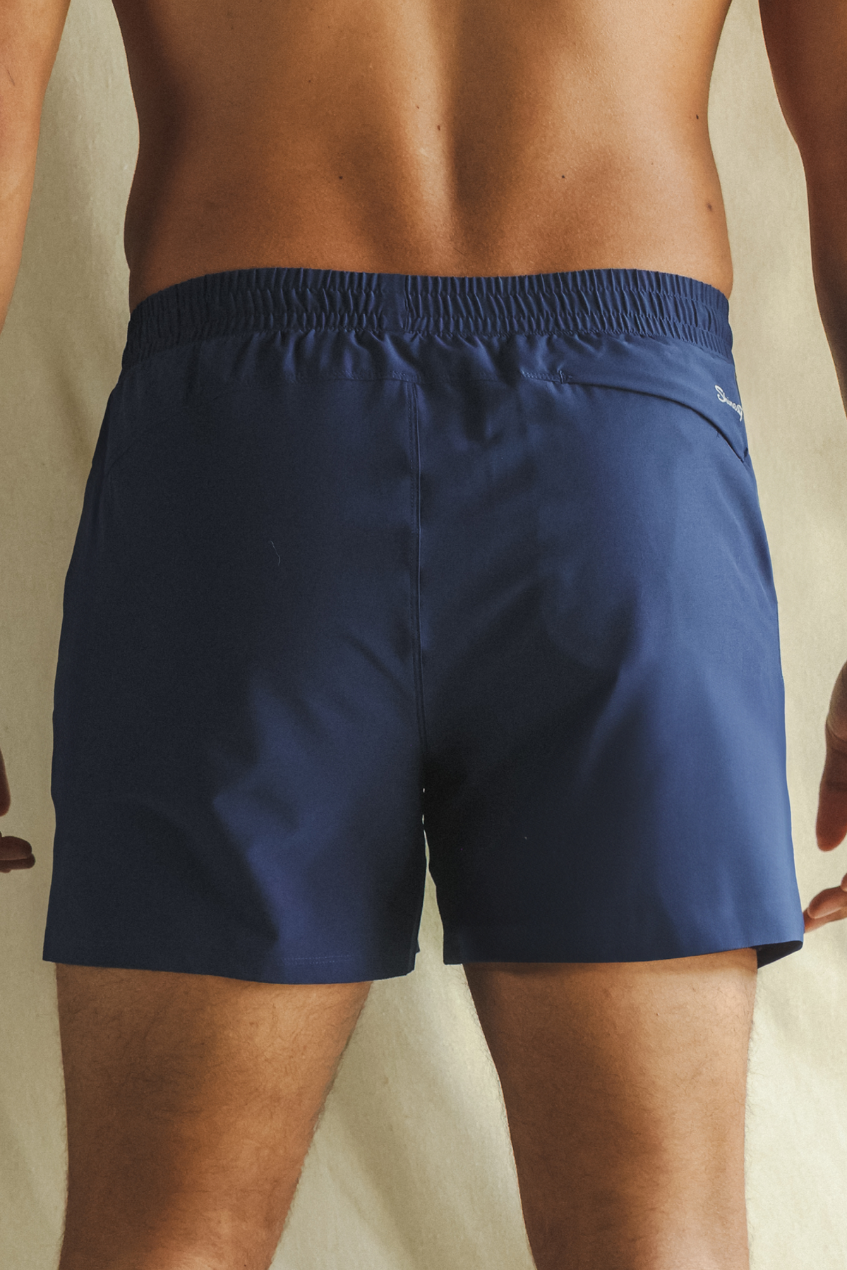 The Hot in Havana | Tropical Navy Ball Hammock® 5 Inch Athletic Shorts - Shinesty