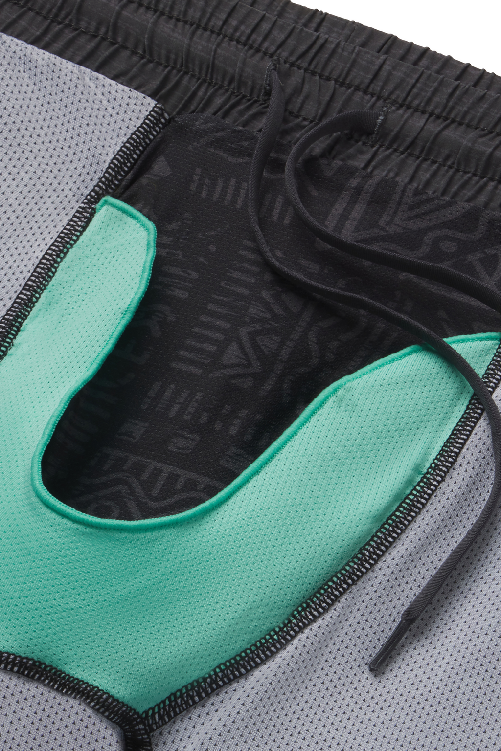 The Tribal Council | Grey Tonal Island Block Ball Hammock® 5 Inch Athletic Shorts - Shinesty