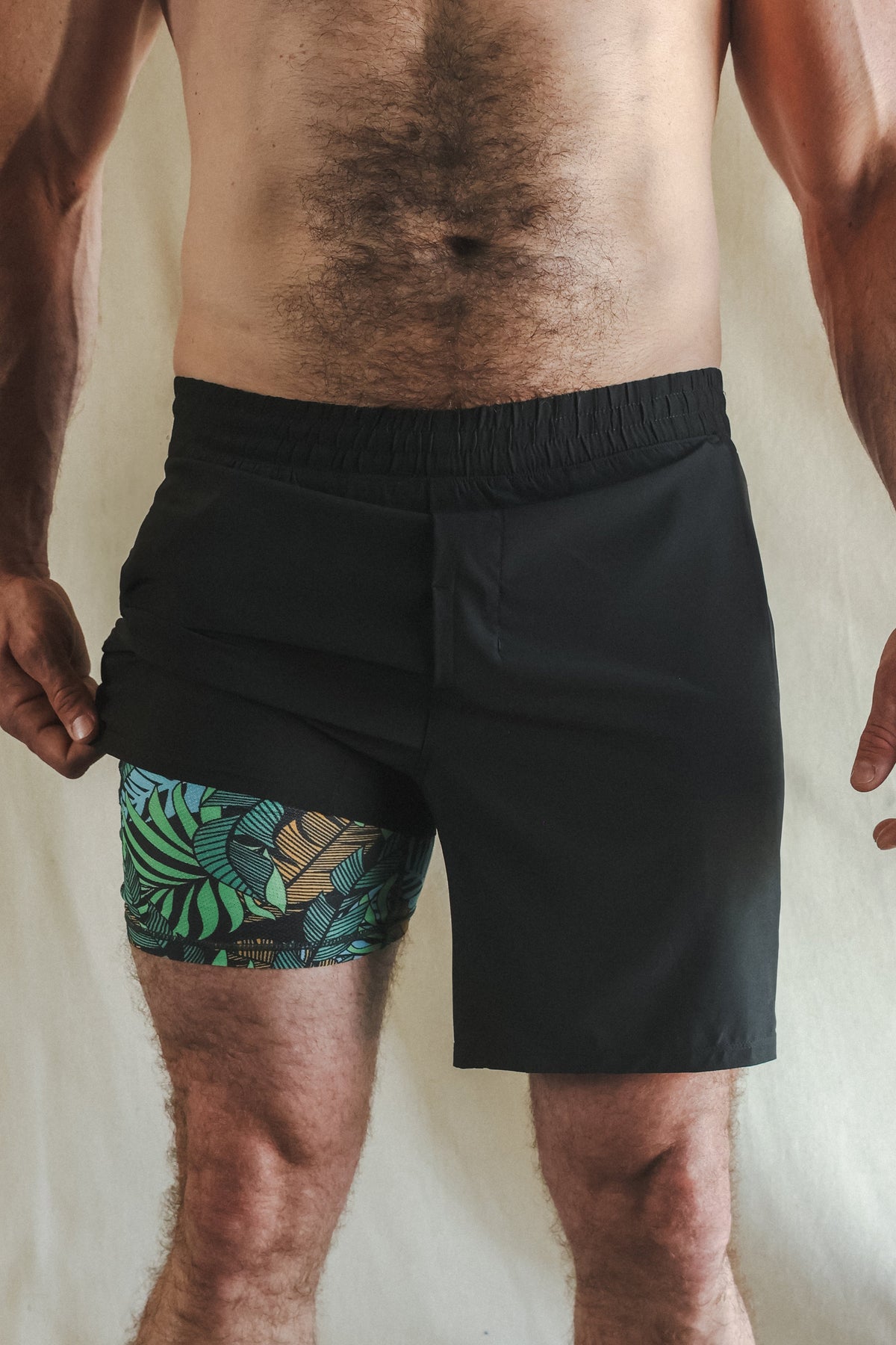 The Botanist | Tropical Leaves Ball Hammock® 7 Inch Athletic Shorts - Shinesty