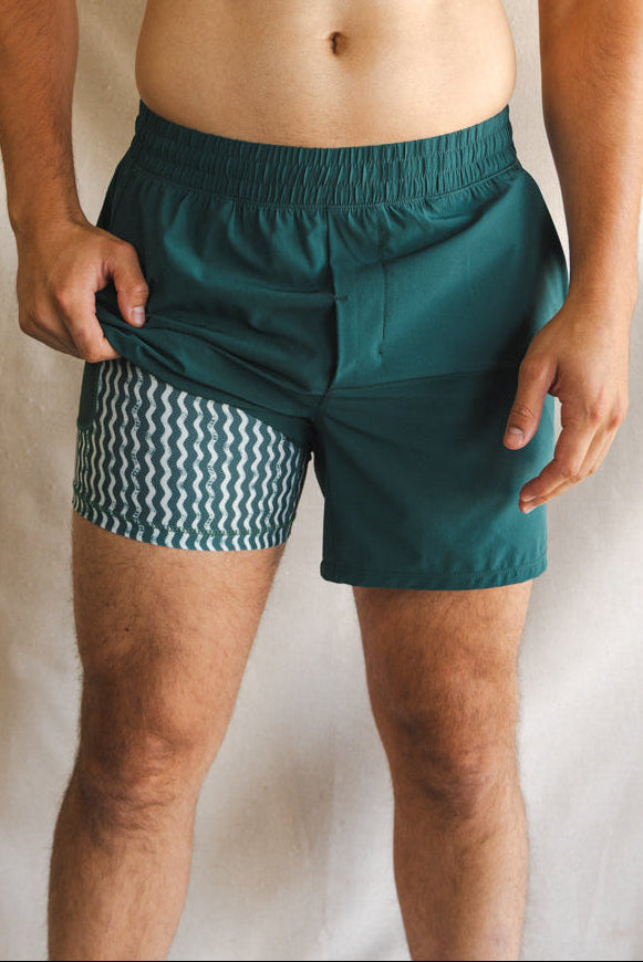The Green Way | Green Deck Stripe Ball Hammock® 5 Inch Athletic Shorts - Shinesty
