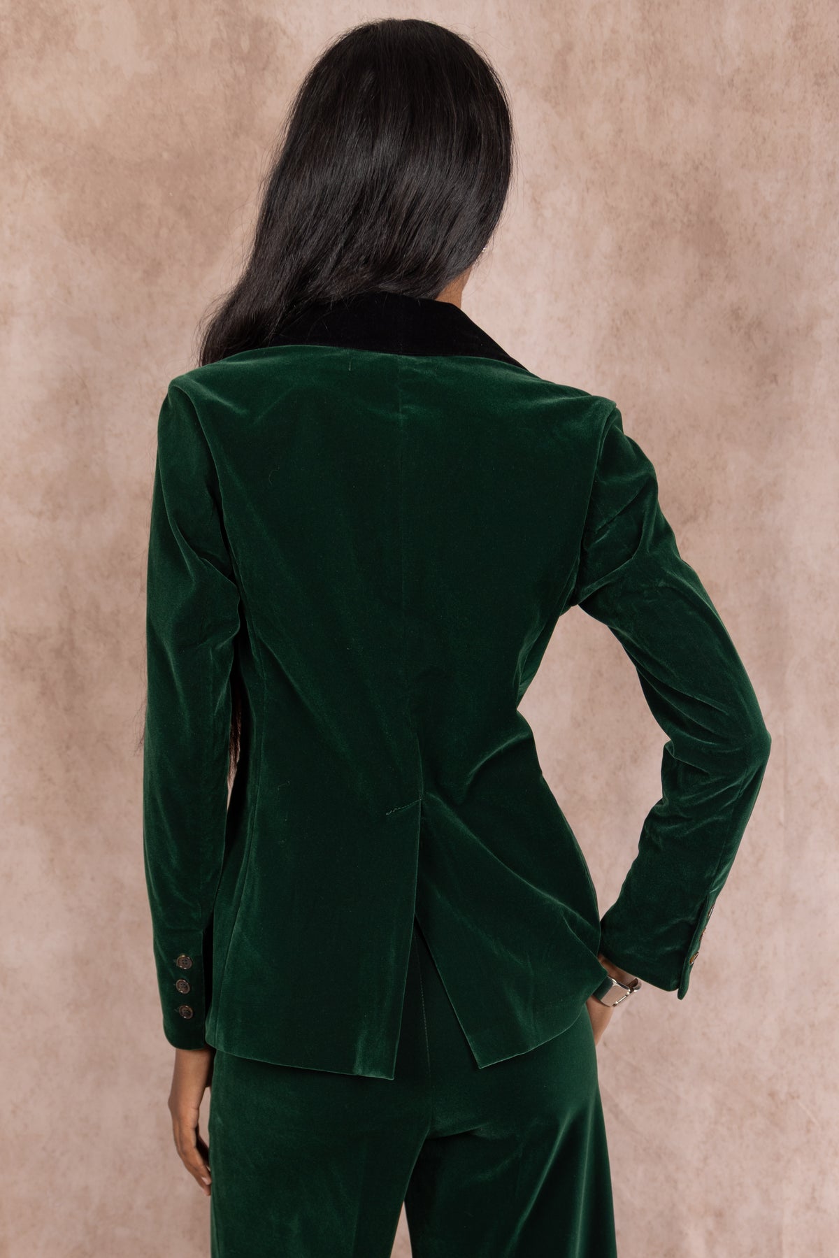 The Elegant Evergreen | Green Velvet Womens Velvet Blazer - Shinesty
