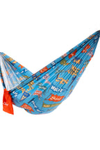 The Cat Napper | Camp Pennant Hammock - Shinesty